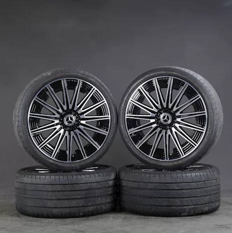 Splendido Kit completo cerchi e gomme da 20 Mercede CLE 202