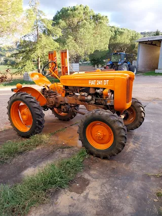 Fiat 241r del 1965-dt-4x4-soll.presa di forza-ottime condiz.