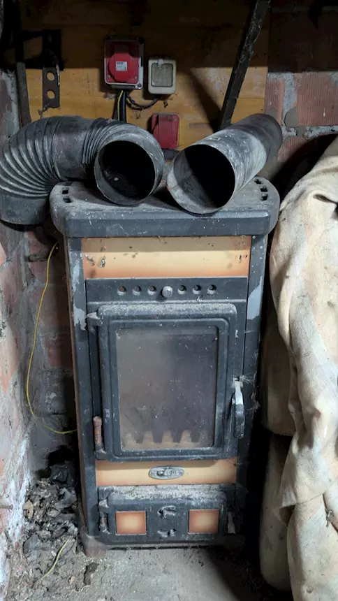 Stufa a legna piccola in ceramica - Foto 2