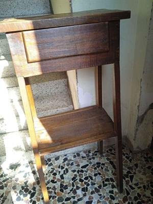 Mobiletto comodino direttorio