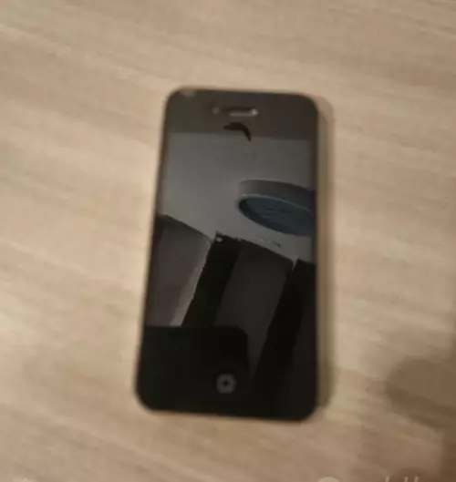 Vendo iphone 4 in perfette condizioni