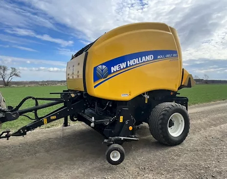 Rotopressa New Holland Roll-Belt 180 anno 2014
