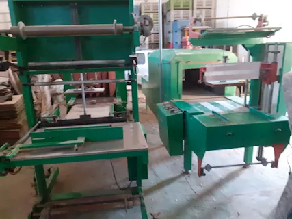 Macchine per Imballaggio con Film Termodetraibile