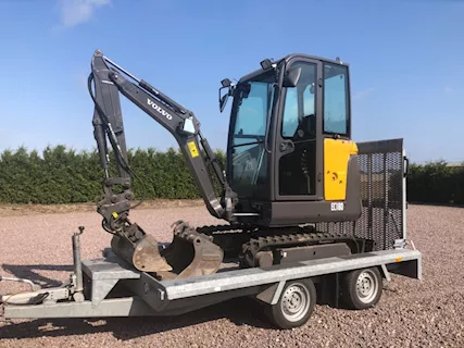 Miniescavatore 2017 Volvo EC18D | 389 Ore |