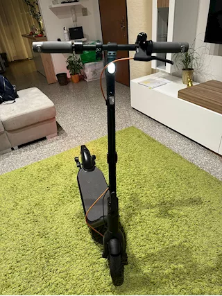 Monopattino Ninebot Segway F65I