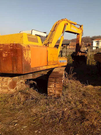 Escavatore cingolato