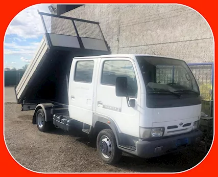 Nissan CabStar E120 Doppia Cabina 6 Posti Cassone Ribaltab Anno 2002 - Foto 2