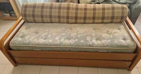 Divano letto estraibile