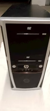 Case computer HP con alimentatore