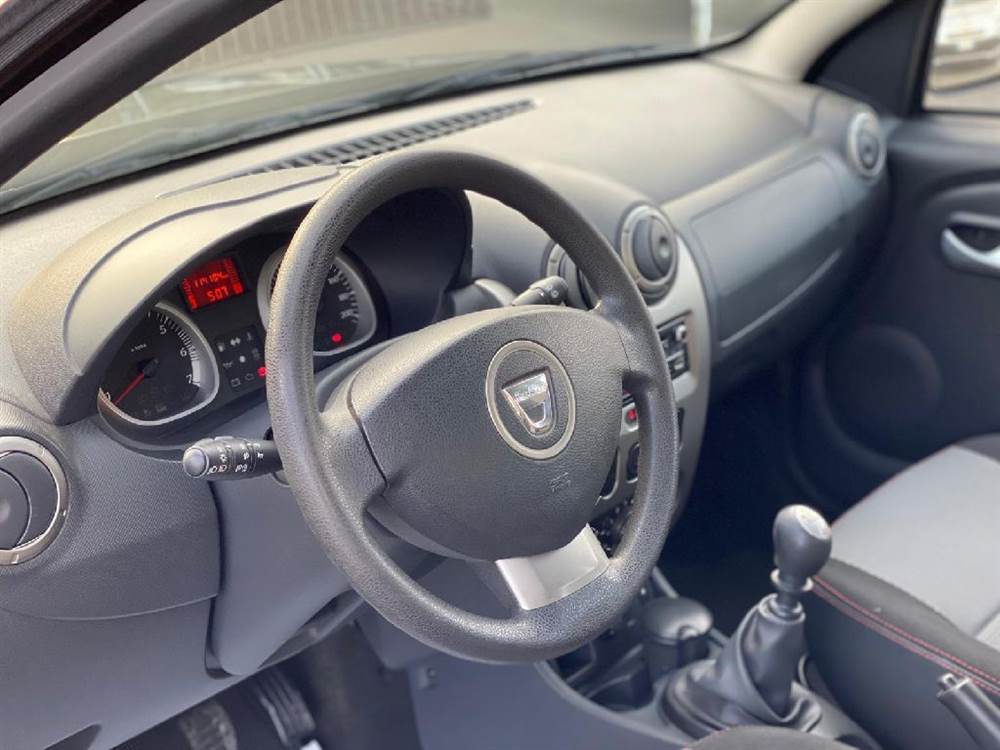 DACIA Duster 1.5 dCi 110 CV 4x2 Laureate Anno 2013 Km 114104, cambio manuale - Foto 8