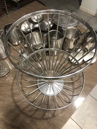 Bricchi da latte portafrutta alzatine per vassoi - Foto 2