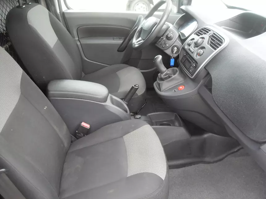 Foto 7Renault Kangoo 1.5 90 CV Anno 2020 Km 201000, ottime condizioni