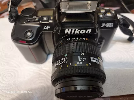 Nikon completa di borsa e doppio teleobiettivo