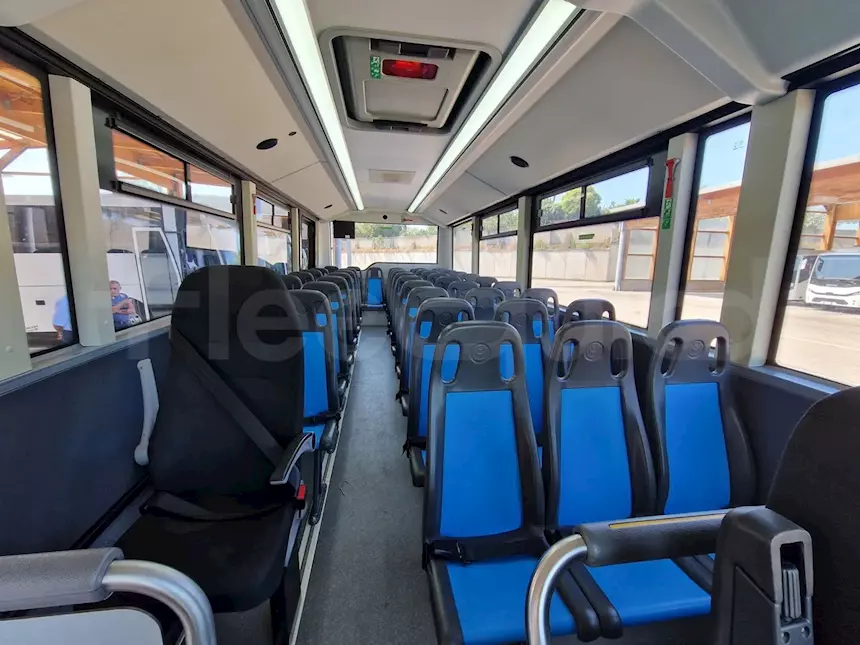 Foto 5Iveco Indcar Wing, 2022, 47 posti, Euro 6 Km 38963, cambio: automatico