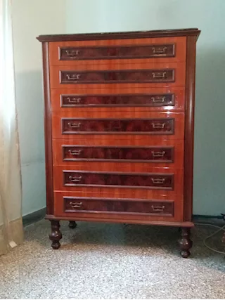Cassettiera antica in noce e marmo anni 40-50
