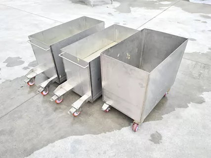 3 vasche carrellate inox usate