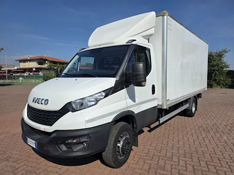 Iveco Daily 60C18 Patente C furgone 4,9 m e sponda 29.000 Km