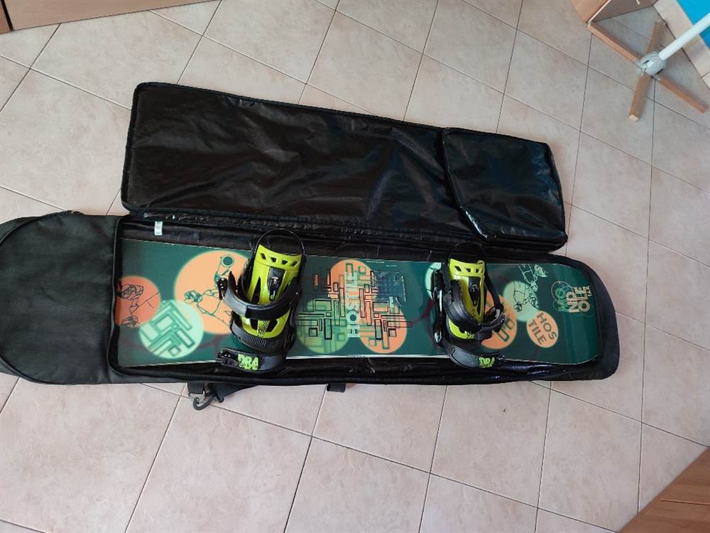 Snowboard con attacchi e custodia - Foto 5