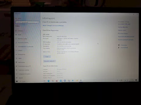 Portatile Lenovo, ottime condizioni, prezzo non trattabile - Anteprima 3