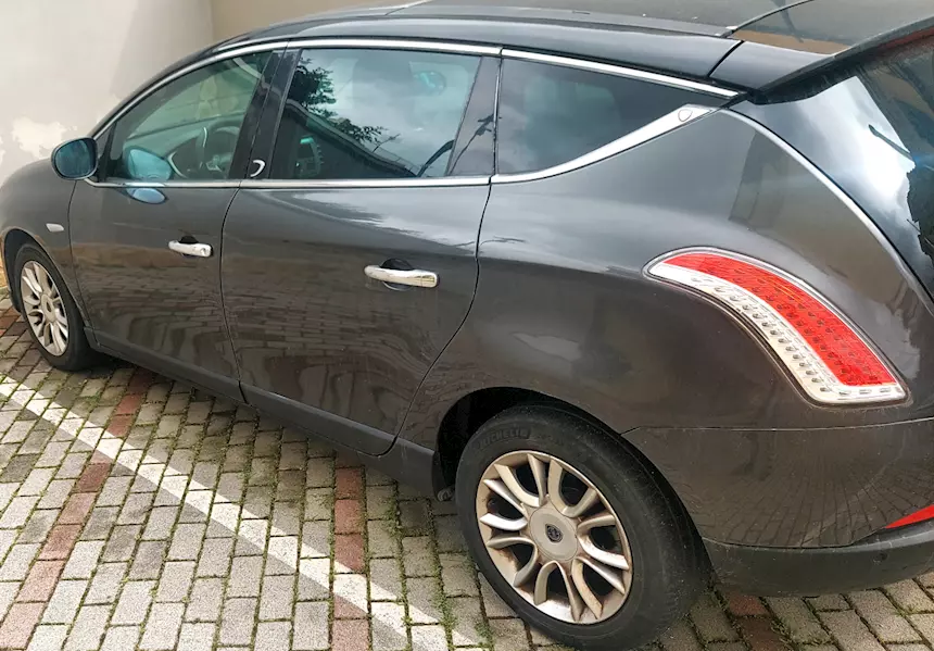 Lancia Delta 1.6 diesel Platino Full optional