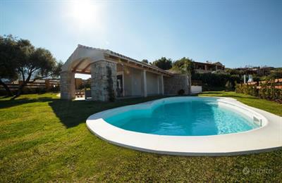 Villa vista mare con piscina privata e taverna - Anteprima 1