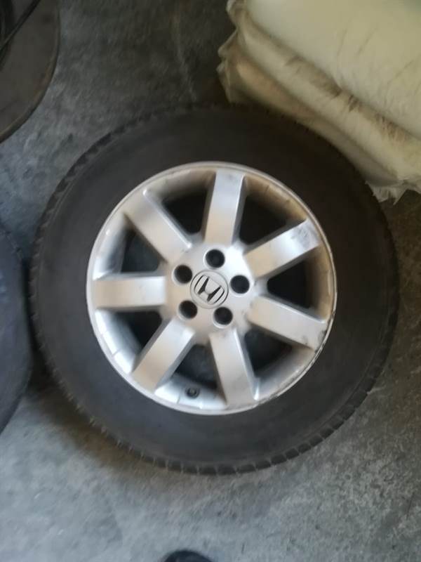 SET 20 DADI BULLONI RUOTE CERCHI IN LEGA PER VOLVO S40 / S60 / S90