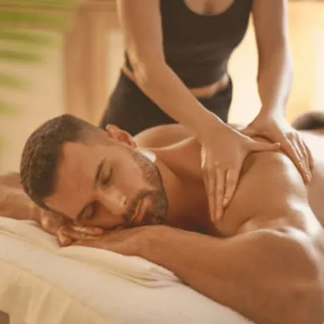 Svolgo massaggi decontratturanti