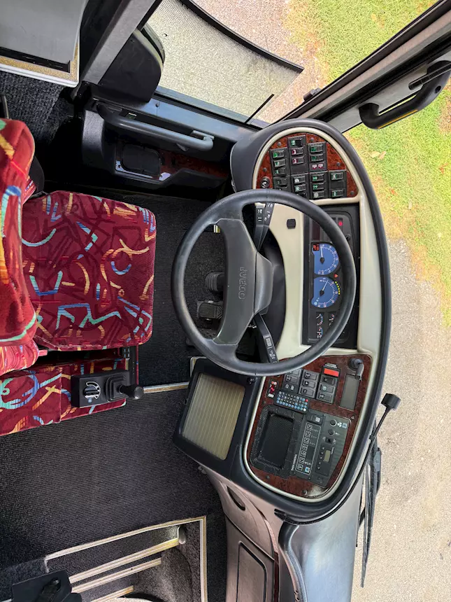 Foto 5Iveco Domino 2001 HDH Euro 3, cambio automatico