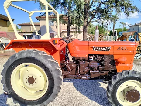 Trattore agricolo usato Fiat 480 DT con idroguida