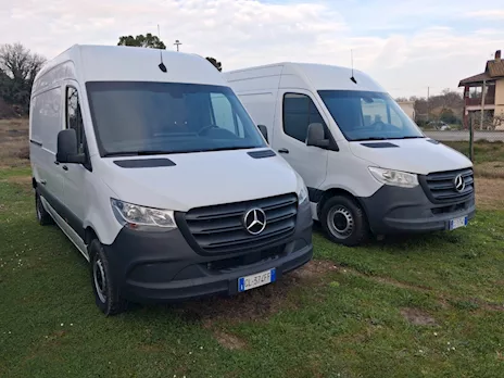 Mercedes Sprinter tetto alto passo medio