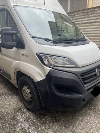 Fiat Ducato Anno 2020 Km 300000 Euro 6, in buone condizioni - Foto 2