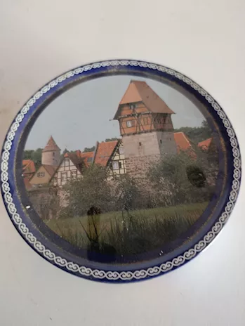 Scatola in latta per biscotti anni 70