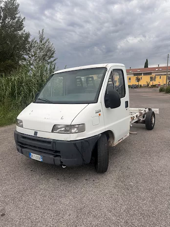 Fiat Ducato 2800 JTD anno 2000 a telaio