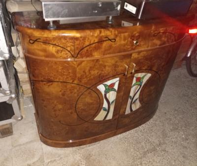 Credenza antica In perfetto stato