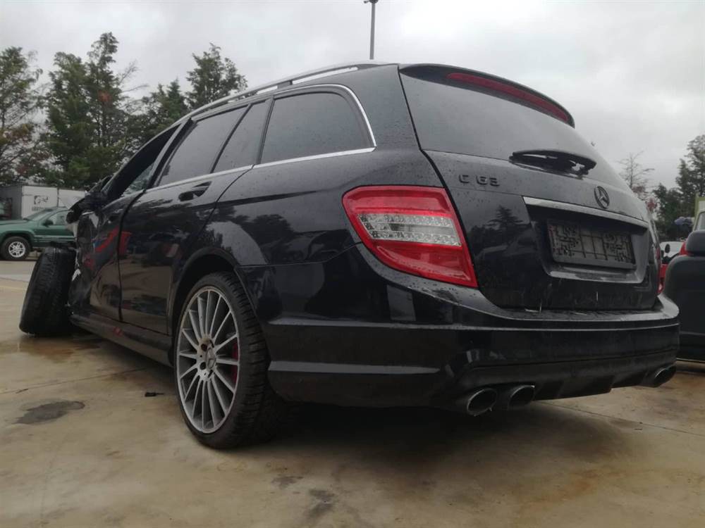 Ricambi Mercedes C63 AMG V8 Station Wagon Anno 2015 - Foto 6
