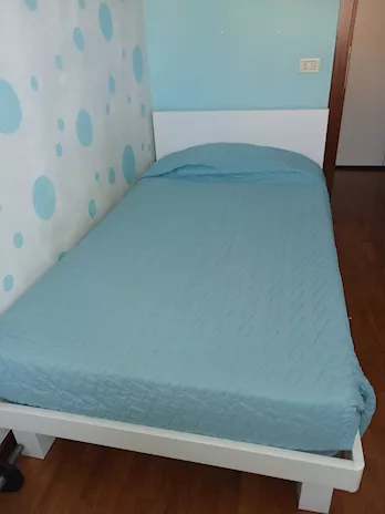 Letto compreso di materasso quasi