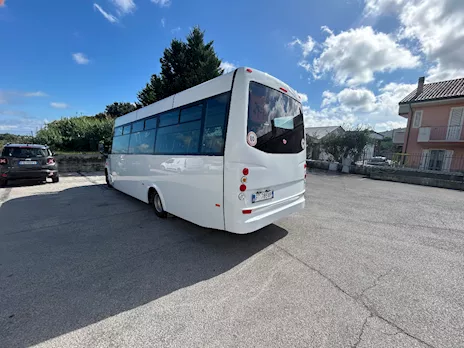 Scuolabus Iveco 70C18