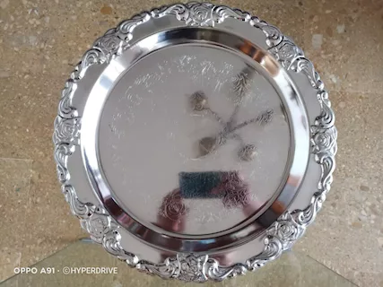 Vassoio tondo decorato