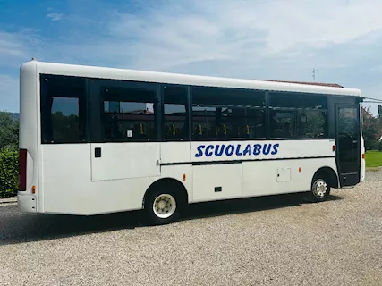 Scuolabus Cacciamali 100/90 - 47 posti - 2006 - 210 CV