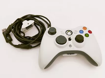 Microsoft XBOX 360 Fat 120Gb Nera con Controller e Cuffie - Foto 3