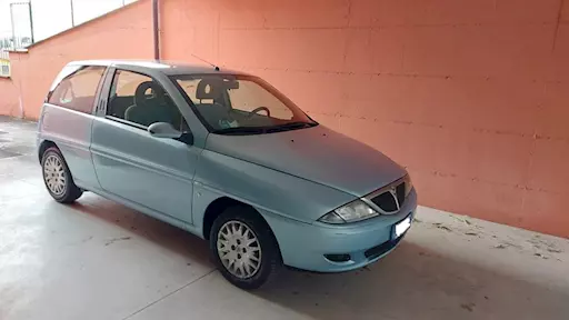 Lancia Y 2002