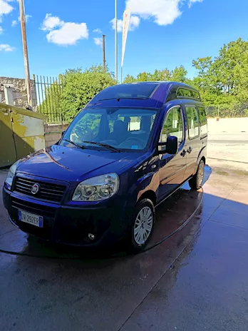 Fiat Doblò 1.9 JTD trasporto disabili