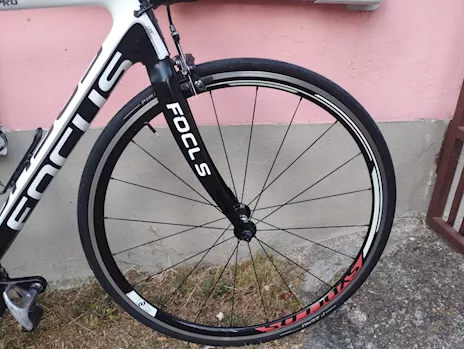Bici da Tipologia corsa in carbonio Focus Izalco, taglia 57 - Foto 3