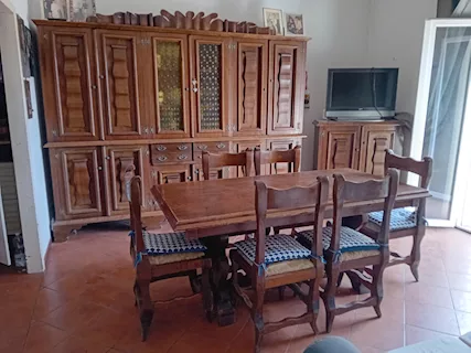 ARREDAMENTO CUCINA SOGGIORNO in legno massello