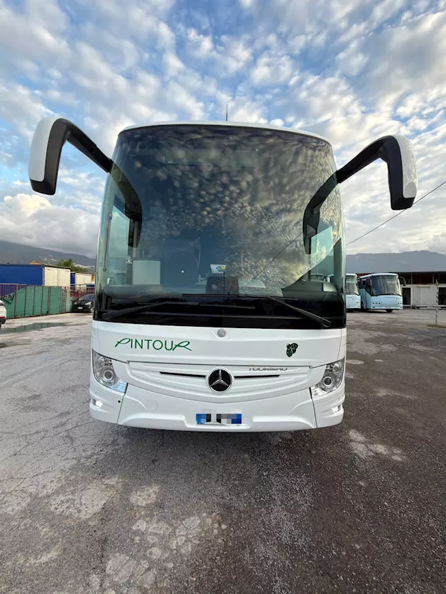 Foto 5MERCEDES-BENZ TURISMO Anno 2021 Km 540000 Euro 6, cambio: manuale