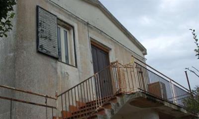 Abitazioni civili all'asta Cassano allo Ionio