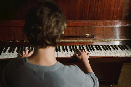 Insegnante pianoforte Certosa di Pavia
