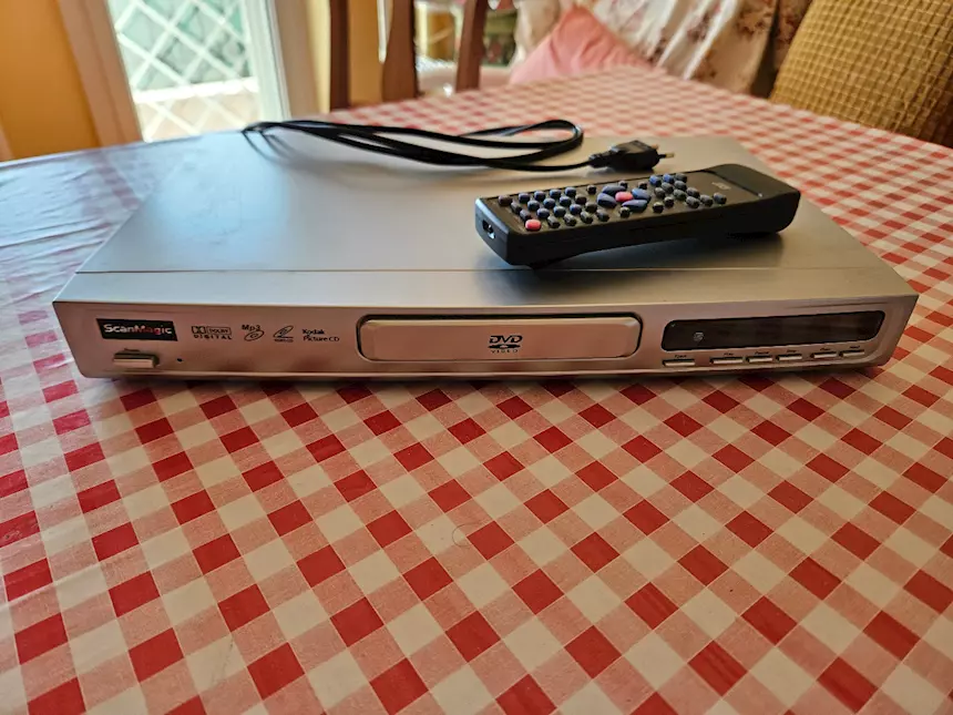 Foto 10Lettore DVD Mustek Scanmagic V300