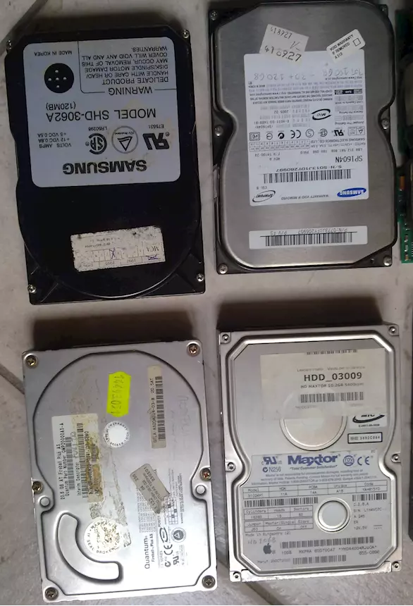 Foto 7Hard disk per PC fissi da 3,5 serie PATA tutti testati, mod. MPBB052AT