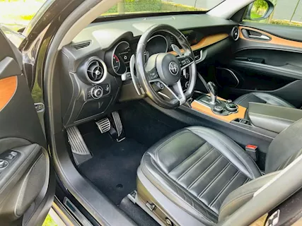 Alfa Romeo Stelvio 2.0 t First Edition Q4 Anno 2017 Km 120000, cambio automatico - Foto 5